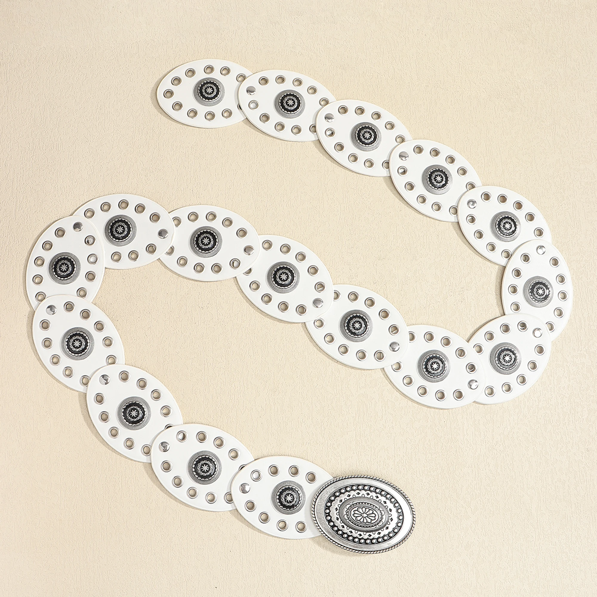 The new Bohemian casual small disc fashion high sense belt for women embellished with skirt pants belt