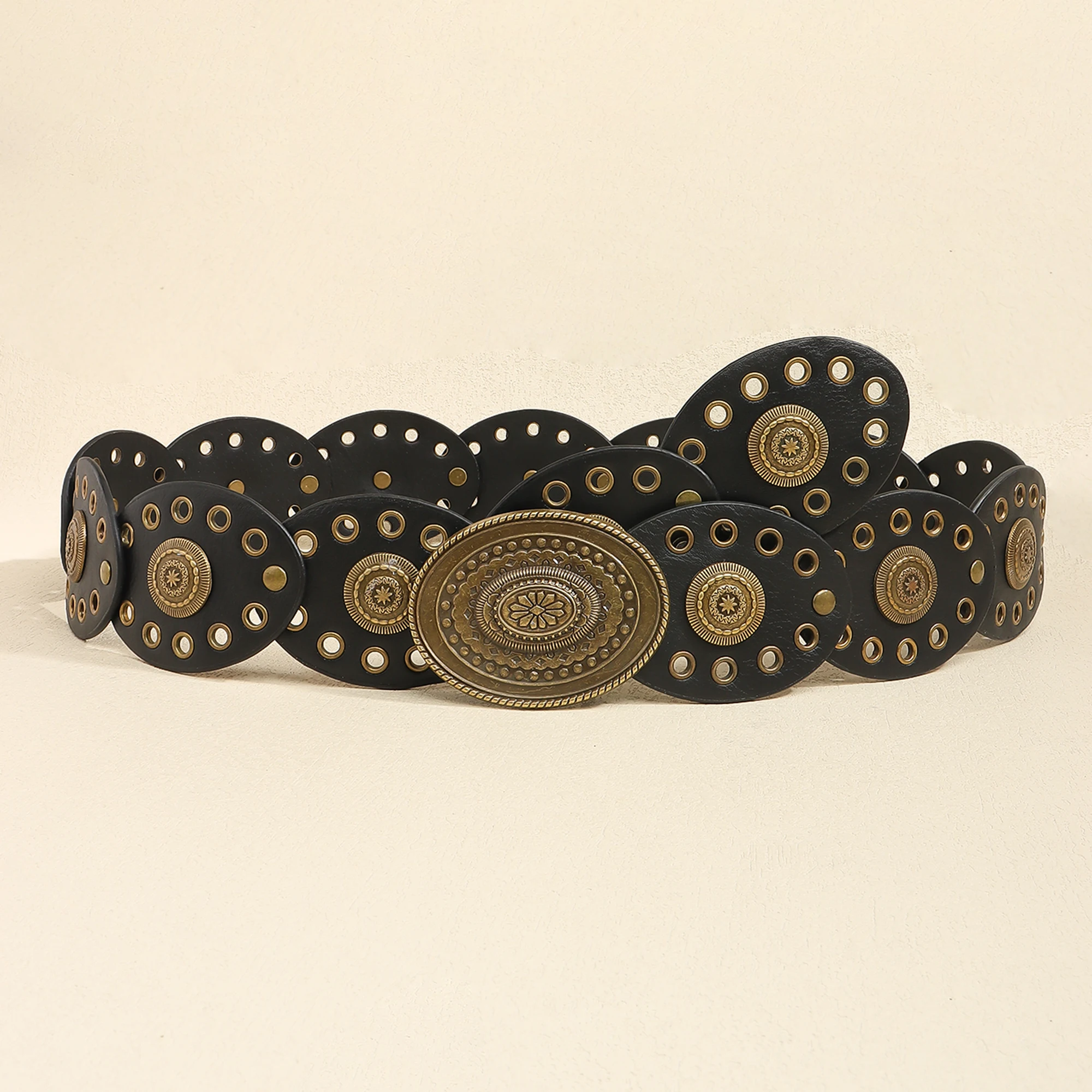 The new Bohemian casual small disc fashion high sense belt for women embellished with skirt pants belt