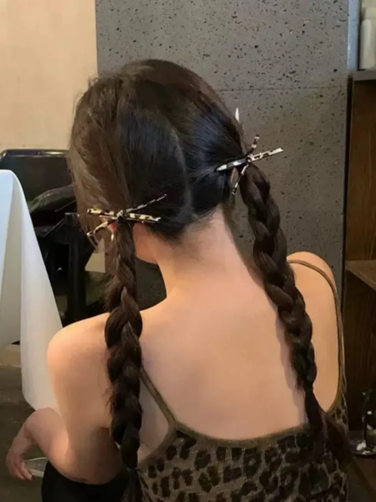 Fashion Pu Leather Bow Bangs Hair Clip For Women