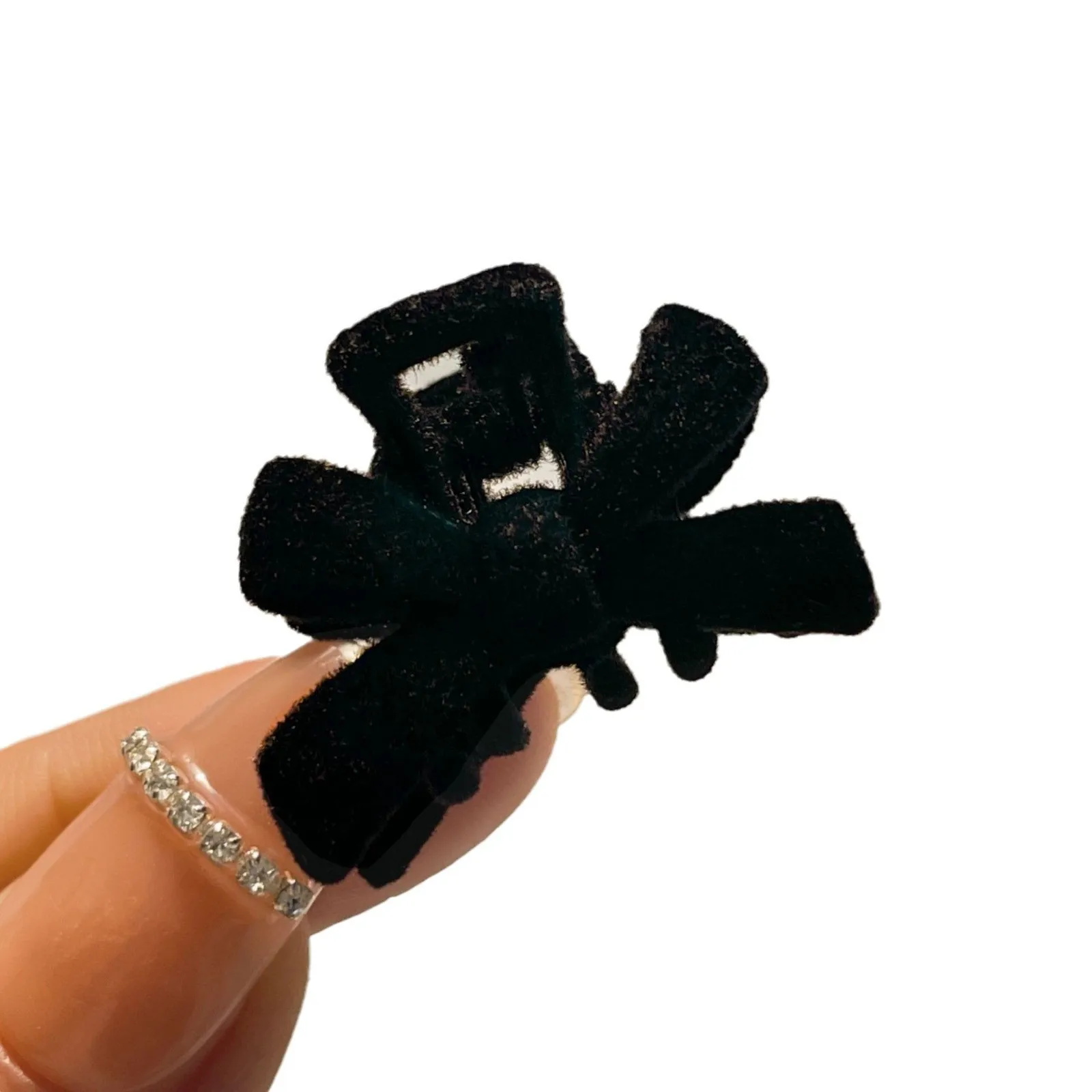 Elegant Velvet Bow Small Hair Clip Vintage for Women, Vintage Side Swept Hair Clip, Daily Casual Evening Wedding Date Unique