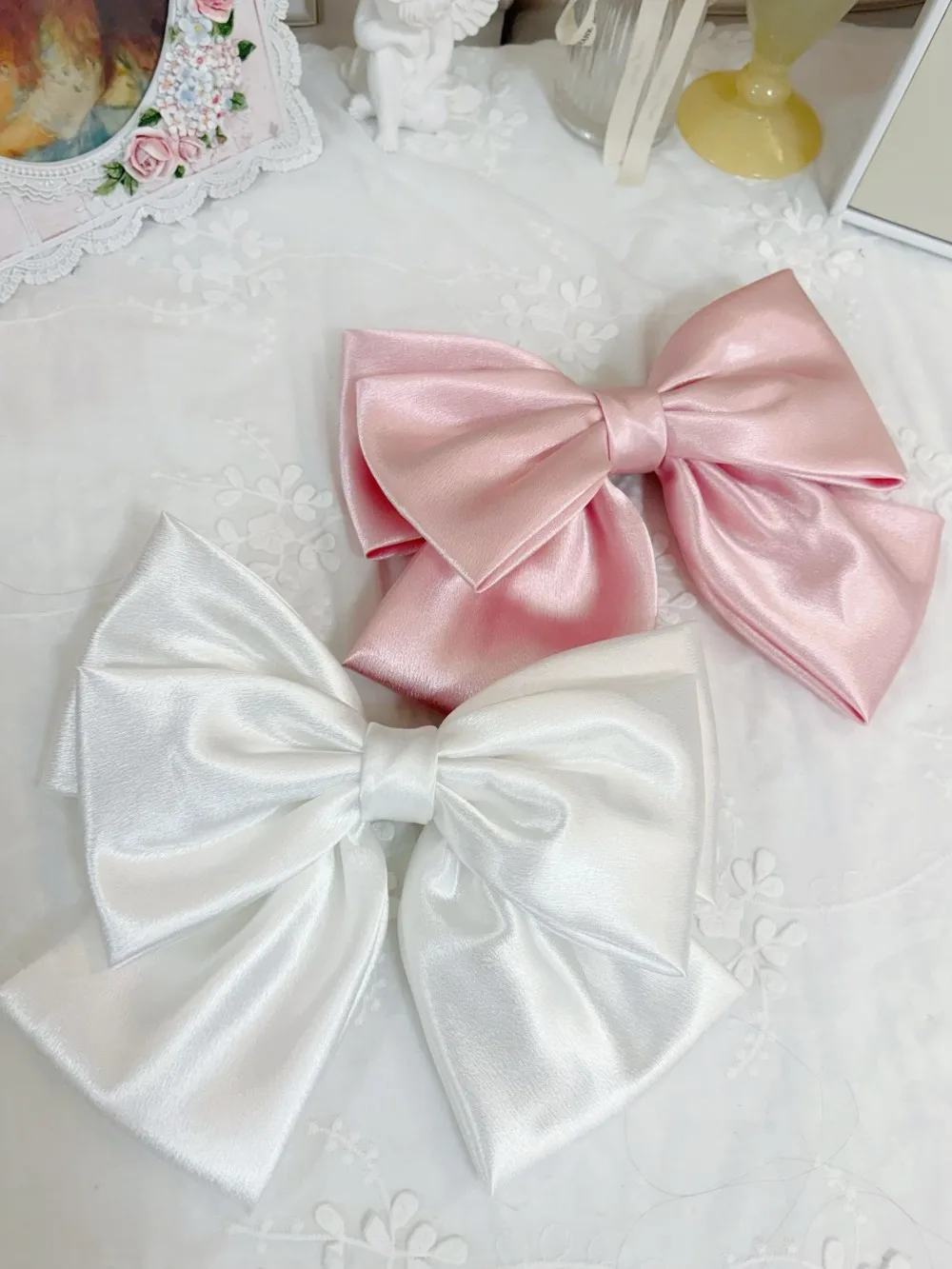 2026 Fashionable Stereo Hair Bow Hair Clip for Female Girls Three Layers of Satin Oversized Barrette Bow Hair Accessories