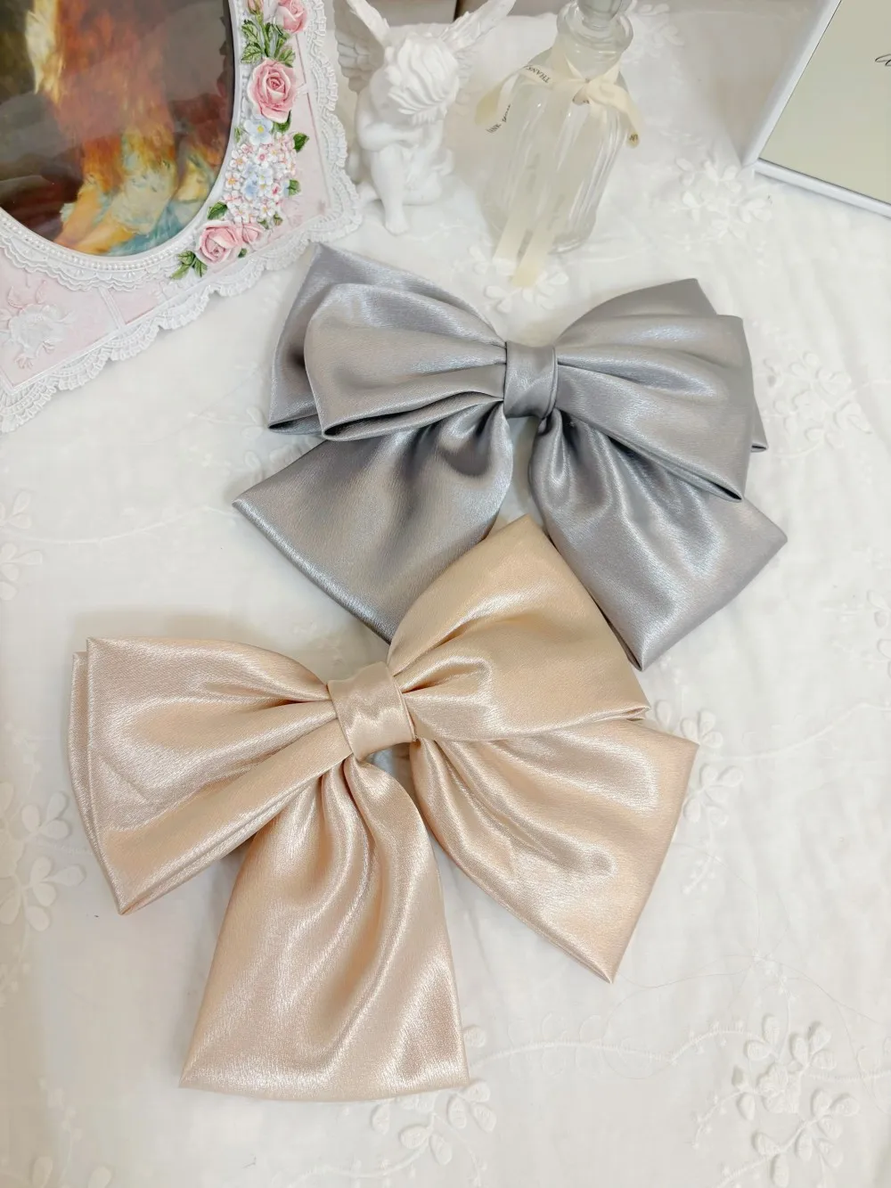 2026 Fashionable Stereo Hair Bow Hair Clip for Female Girls Three Layers of Satin Oversized Barrette Bow Hair Accessories