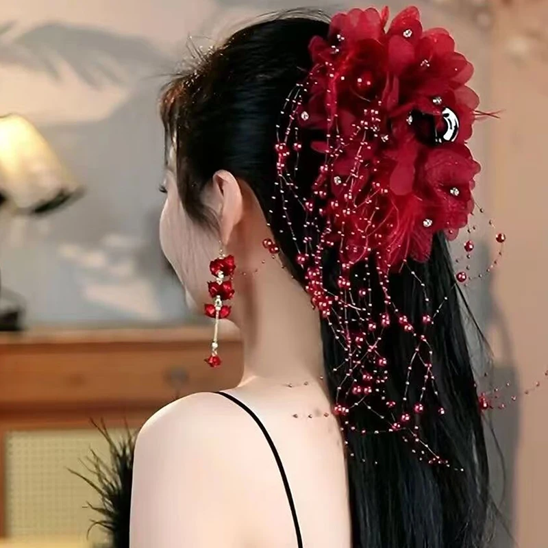Women Luxury Mesh Flower Pearls Tassels Hair Clips Female Fluffy Shark Hair Claws Hair Accessories Headdress