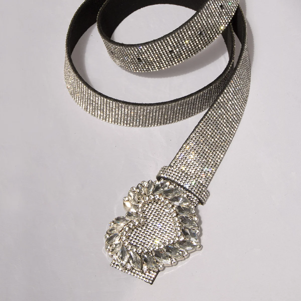 New Fashion Heavy-duty Sparkling Heart-Shaped Glass Buckle Waist Belt for Women Cross-Border Best-Selling Item