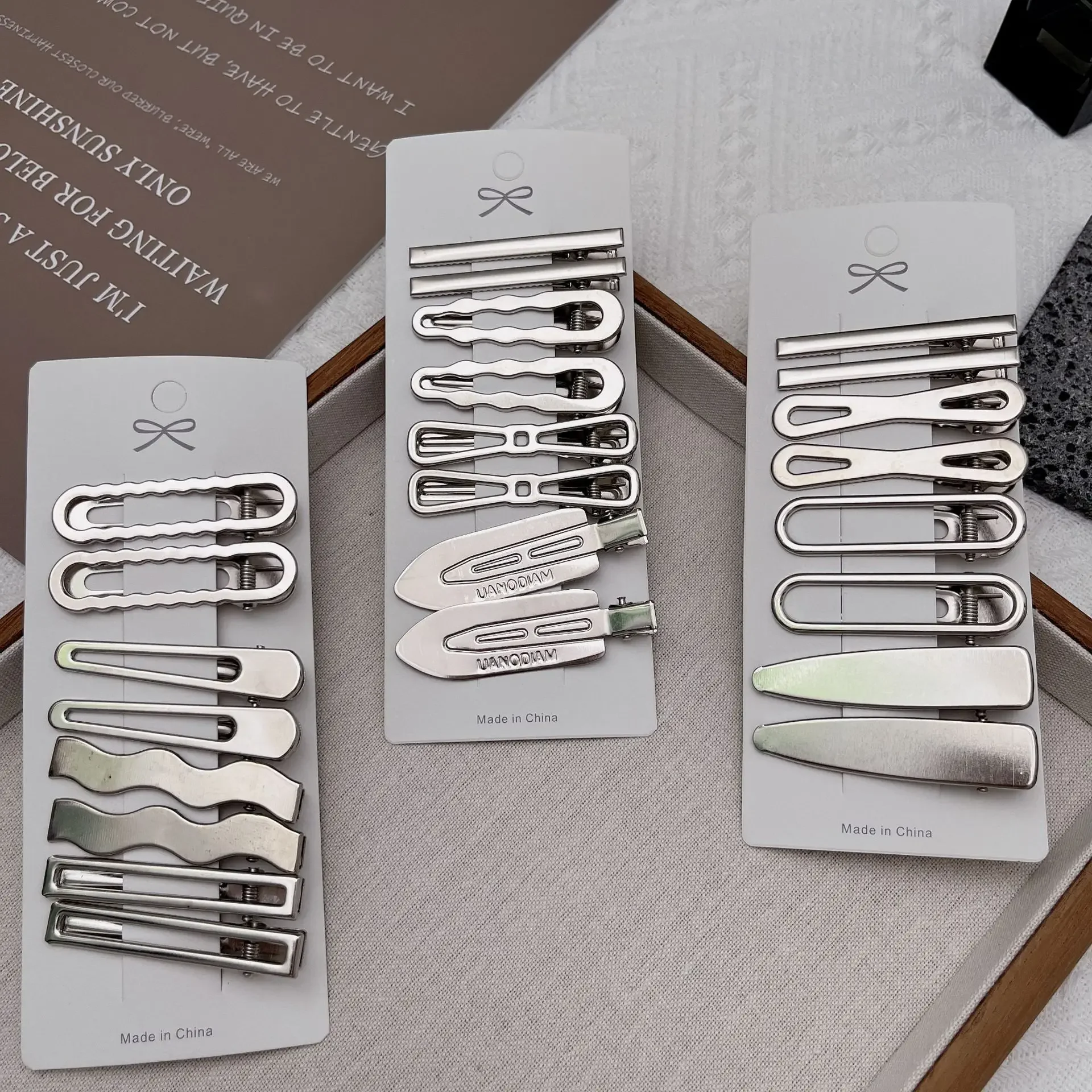 8Pcs Y2K Metal Hair Clips for Women Exquisite Duckbill Clip Girls Hairpins Side Bangs Barrettes Hairclip Girls Hair Styling Tool
