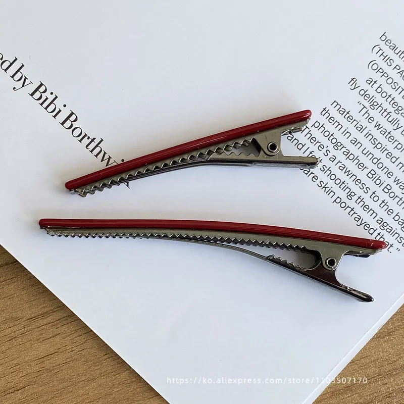 Korean black duck beak clip resin hair clip wine red word clip fringe clip side clipsimplicity 、 Simple woman homewear hot sale