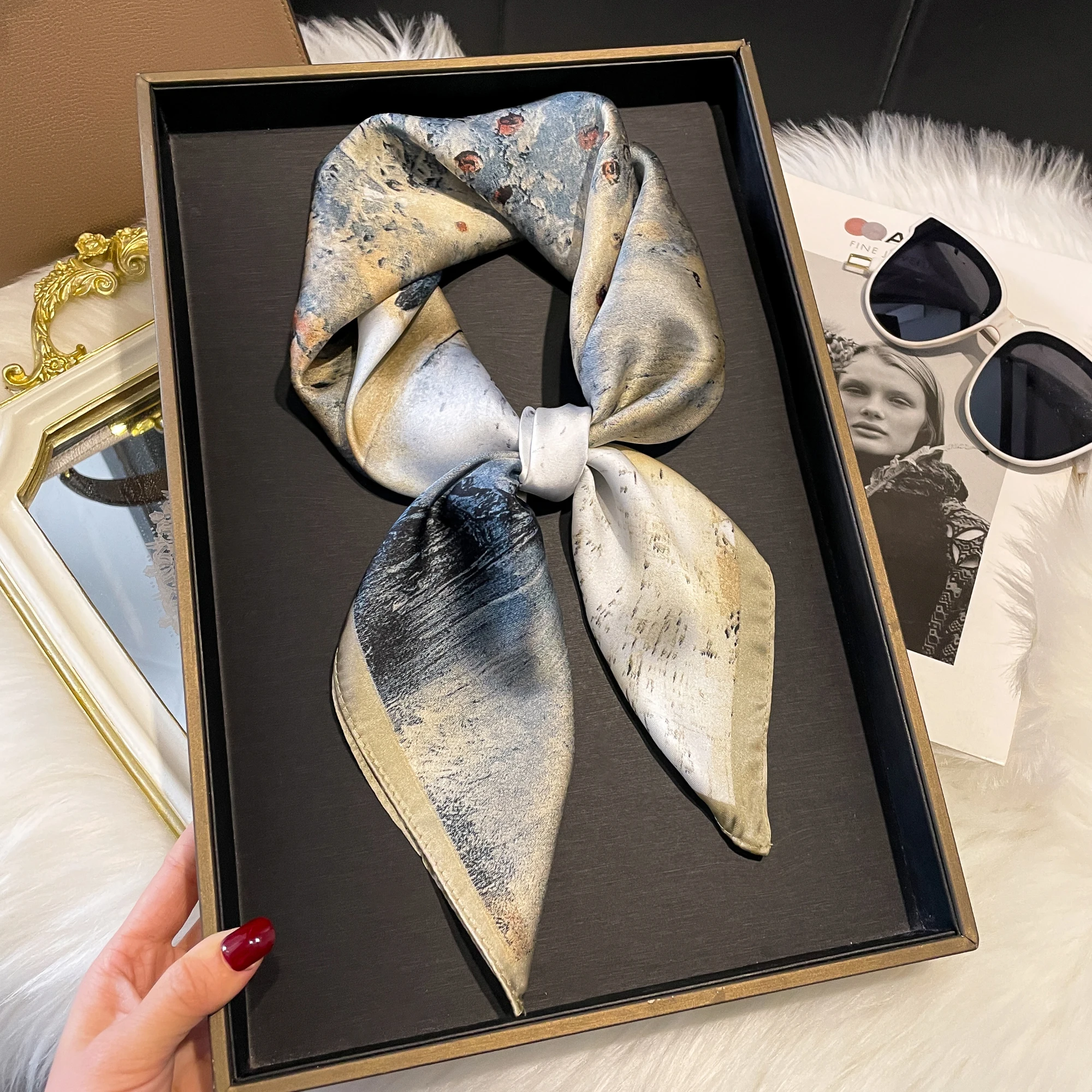NEW Flower Silk Square Scarf Women Satin Shawl Wrap Hijab Female Hair Band Wrist Luxury Headkerchief 70*70cm Echarpe Bandana