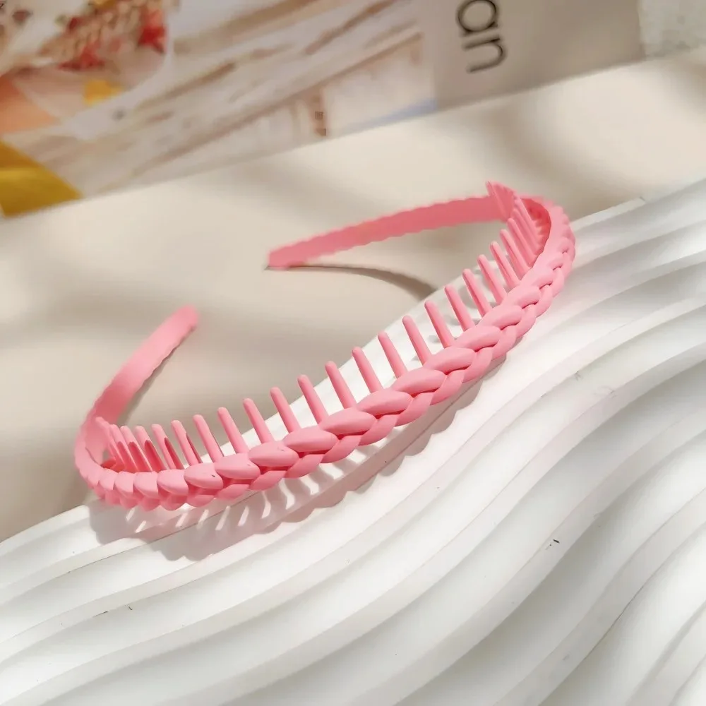 Fashion Plastic Twist Cross Headband for Women Girls with Teeth Non-slip Flexible Hoop Wash Face Hair Styling Accessories New