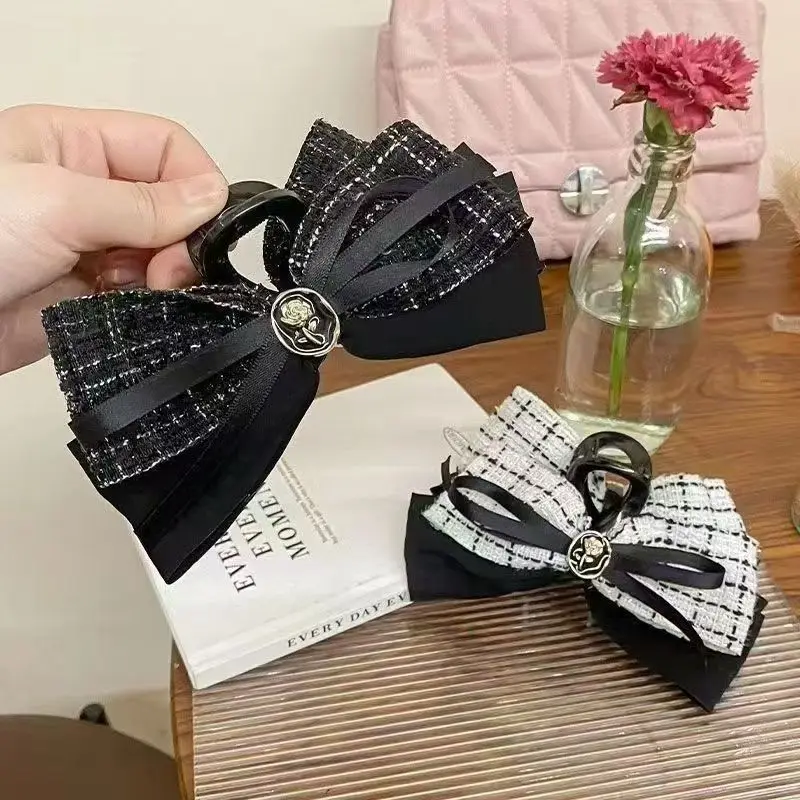 1/2pcs Xiaoxiangfeng Bow Hair Clip for Women, Fashionable and Exquisite, Rose Shaped Hair, Shark Shaped Hair Clip, Hair Catcher