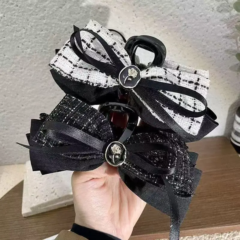 1/2pcs Xiaoxiangfeng Bow Hair Clip for Women, Fashionable and Exquisite, Rose Shaped Hair, Shark Shaped Hair Clip, Hair Catcher
