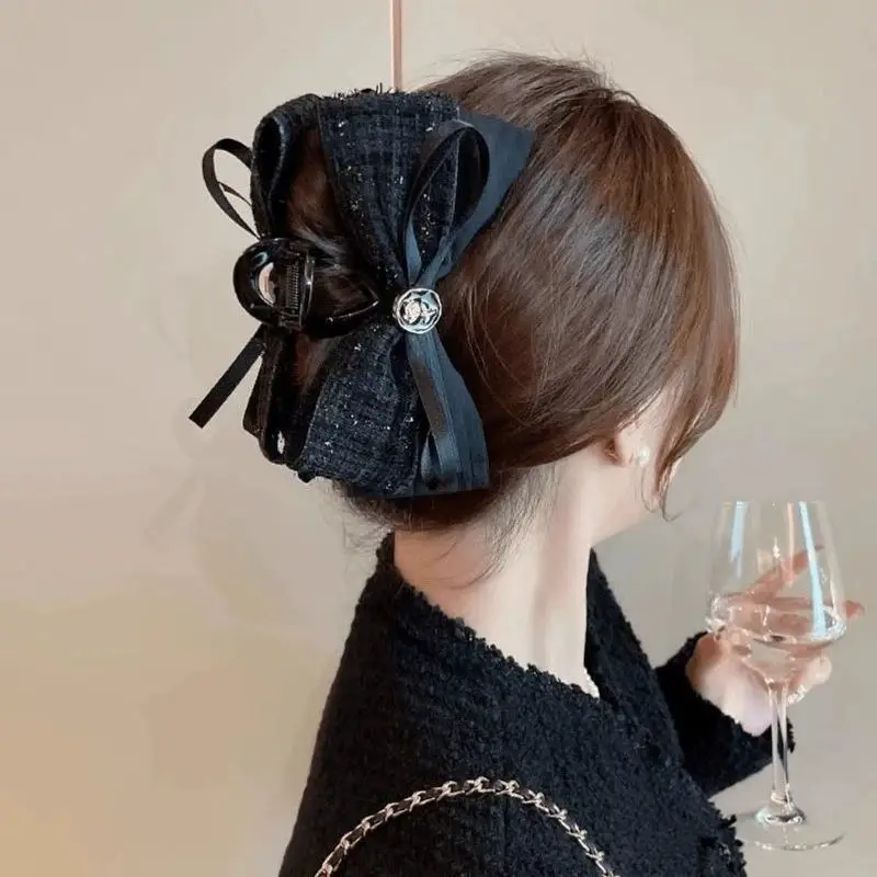 1/2pcs Xiaoxiangfeng Bow Hair Clip for Women, Fashionable and Exquisite, Rose Shaped Hair, Shark Shaped Hair Clip, Hair Catcher