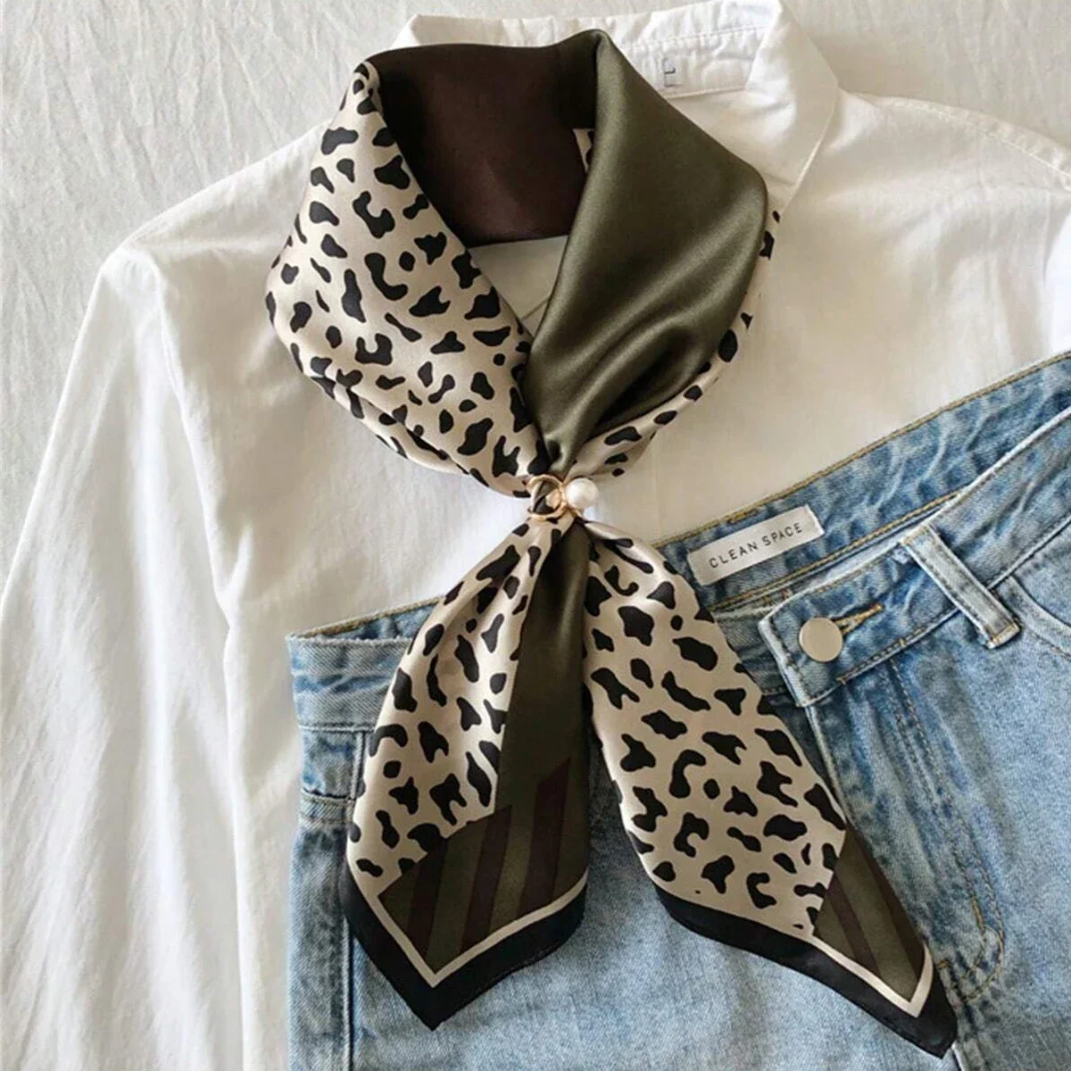 70cm Pink Floral Silk Scarf for Women Simulated Silk Fresh and Elegant Versatile Headwear Clothing Bags and Square Scarf