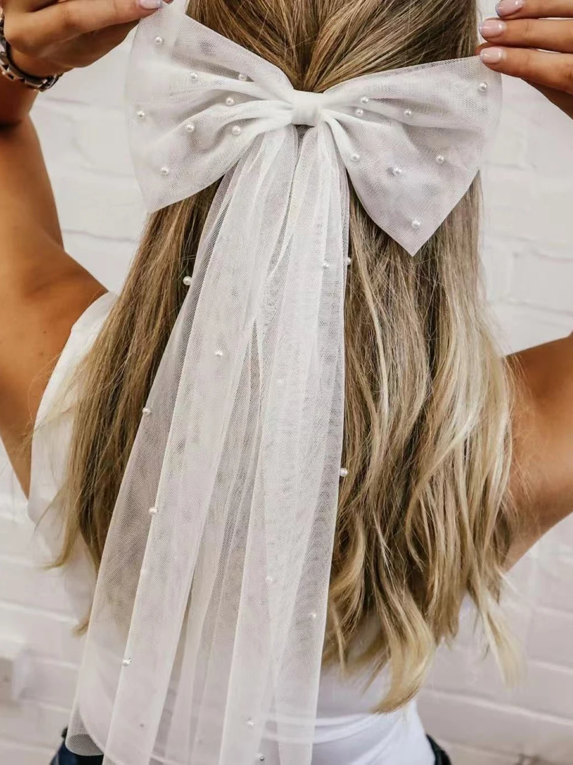 1pc white mesh imitation pearl streamer bow hairpin, retro simple temperament bridal wedding veil sweet bridesmaid hairpin