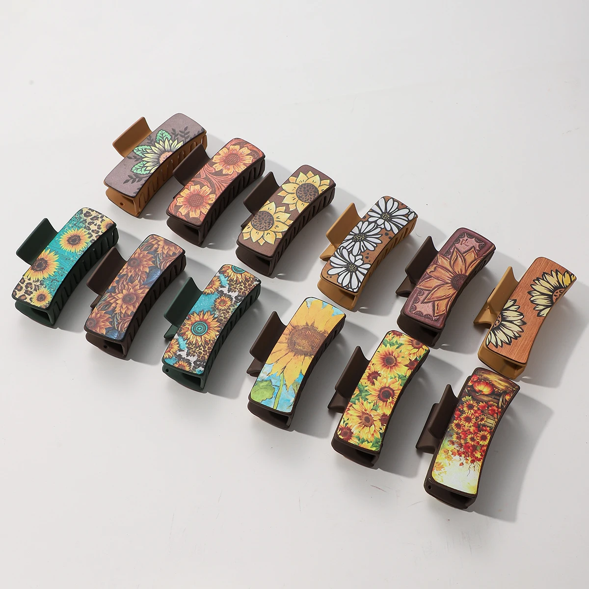 Western Leather Hair Claw Clips Sunflower Floral Square Claw Clips for Hairstyling Southwest Print PU Leather Hair Accessories