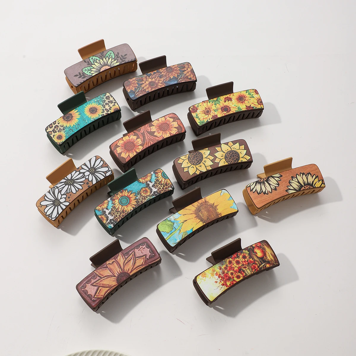 Western Leather Hair Claw Clips Sunflower Floral Square Claw Clips for Hairstyling Southwest Print PU Leather Hair Accessories