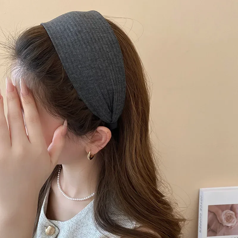 New Vintage Kintting Cloth Headbands for Women Solid Color Wide Stripe Hairband High Skull Top Nonslip Elegant Hair Accessories
