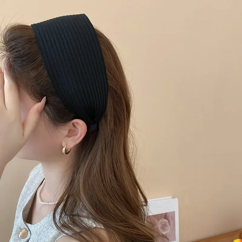 New Vintage Kintting Cloth Headbands for Women Solid Color Wide Stripe Hairband High Skull Top Nonslip Elegant Hair Accessories