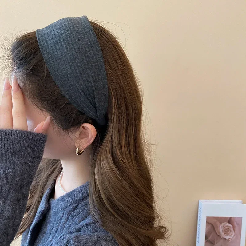 New Vintage Kintting Cloth Headbands for Women Solid Color Wide Stripe Hairband High Skull Top Nonslip Elegant Hair Accessories