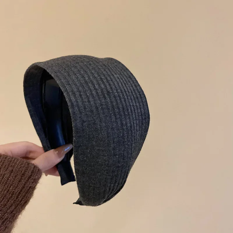 New Vintage Kintting Cloth Headbands for Women Solid Color Wide Stripe Hairband High Skull Top Nonslip Elegant Hair Accessories