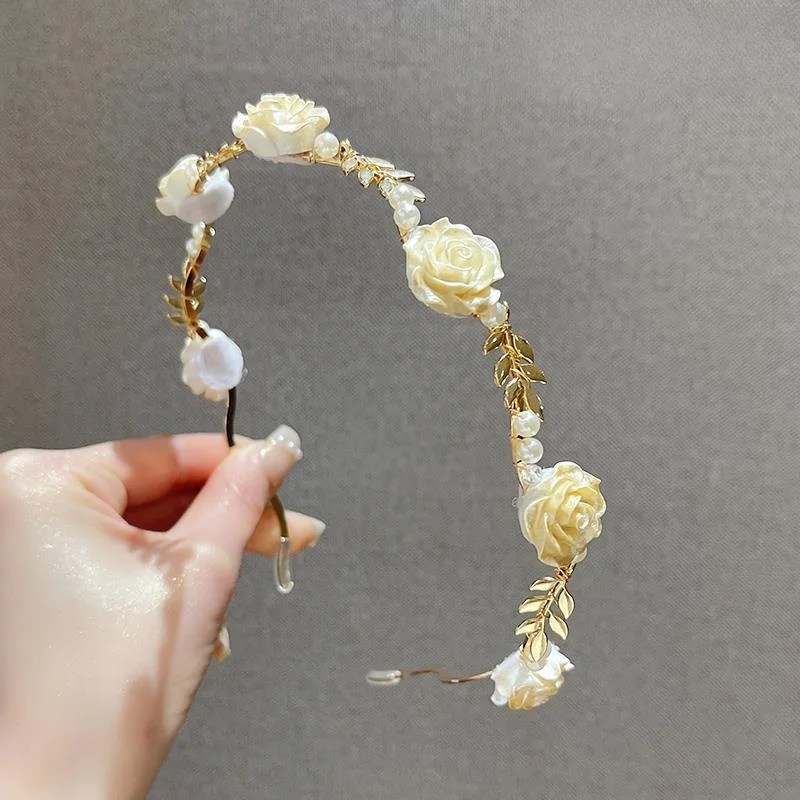 Women's Vintage French Rose & Faux Pearl Hairband - Girl Vintage-Inspired Alloy Headband for Women, Sweet Floral Design