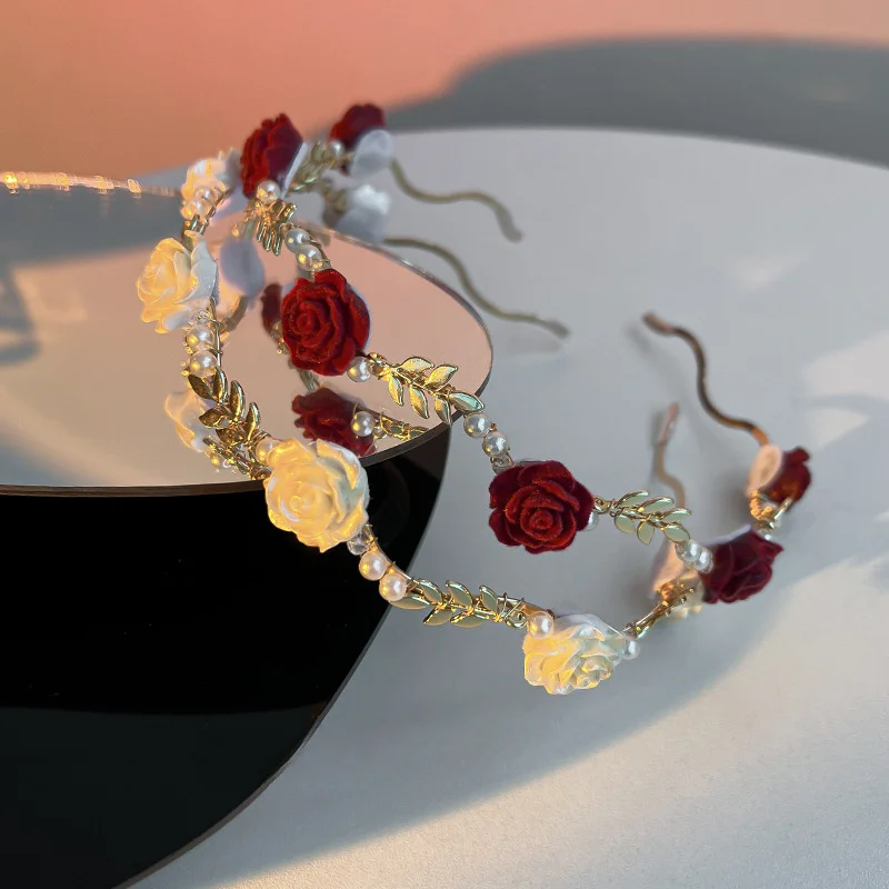 Women's Vintage French Rose & Faux Pearl Hairband - Girl Vintage-Inspired Alloy Headband for Women, Sweet Floral Design