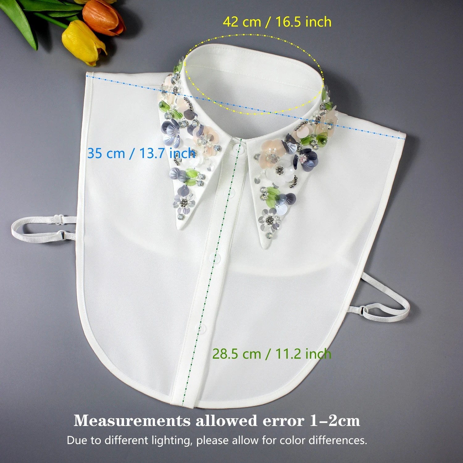 One Piece of Luxurious and Elaborately Crafted False Collar for Ladies. It Features Intricate Beadwork and Sequins, Embodies Th