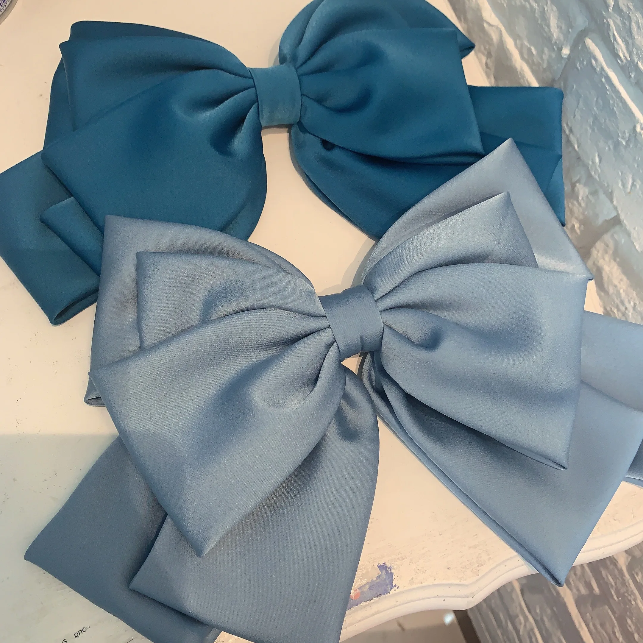 High Quality Bow Hairpin Women Popular Headwear Satin Fixed Hair Clip Large Retro Headdress Ponytail Clip Hair Accessories