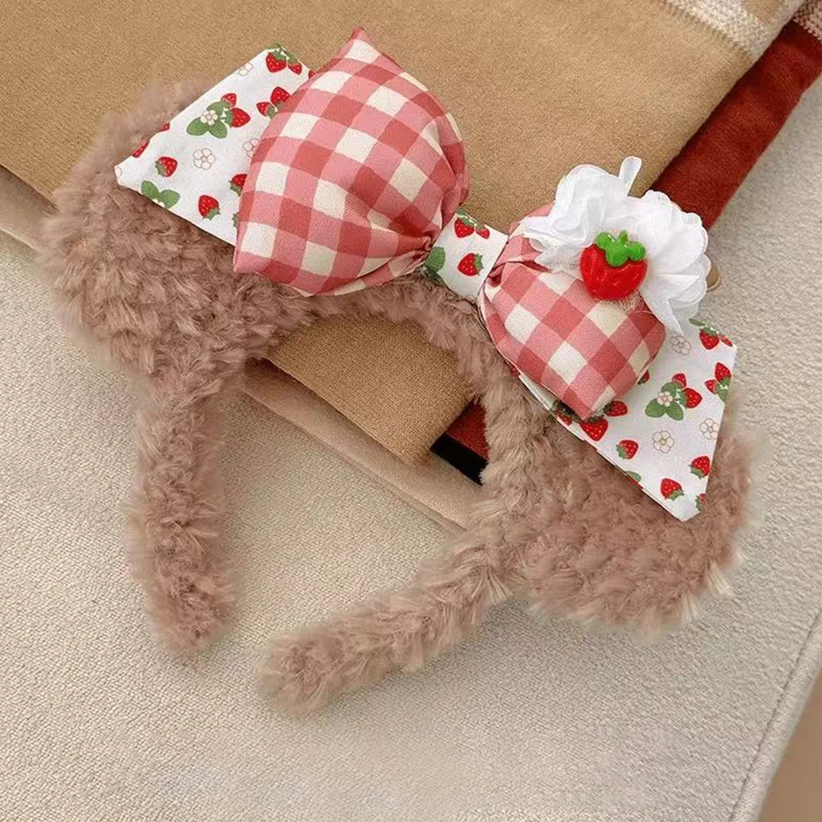 1pc New Cute Cartoon Bow Strawberry Bears Ear Plush Headband, Garden Party Headwear Decoration, Sweet Shampoo Headband