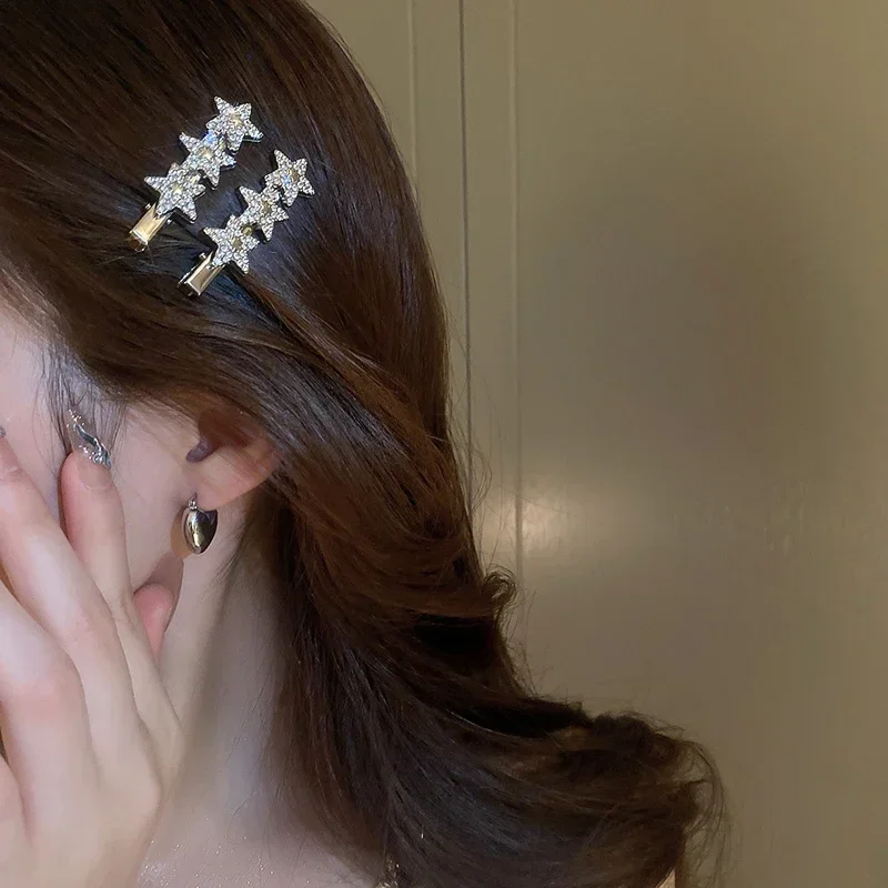 Y2k Stars Full Rhinestones Hair Clips for Women Lovely Girlish Hairpins Metal Duckbill Hairgrip Forehead Bang Ornament Headpiece