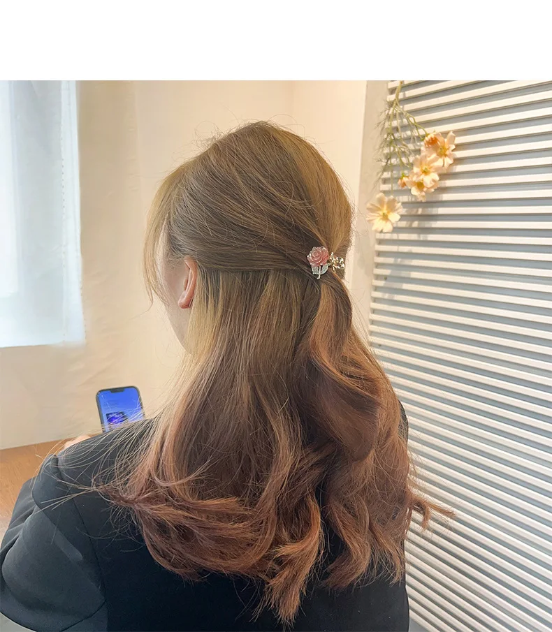Rhinestone Metal Rose Small Hair Claws Women Girls Sweet Flower Hair Clips Hairpins Hair Accessories Women Headwear Gifts