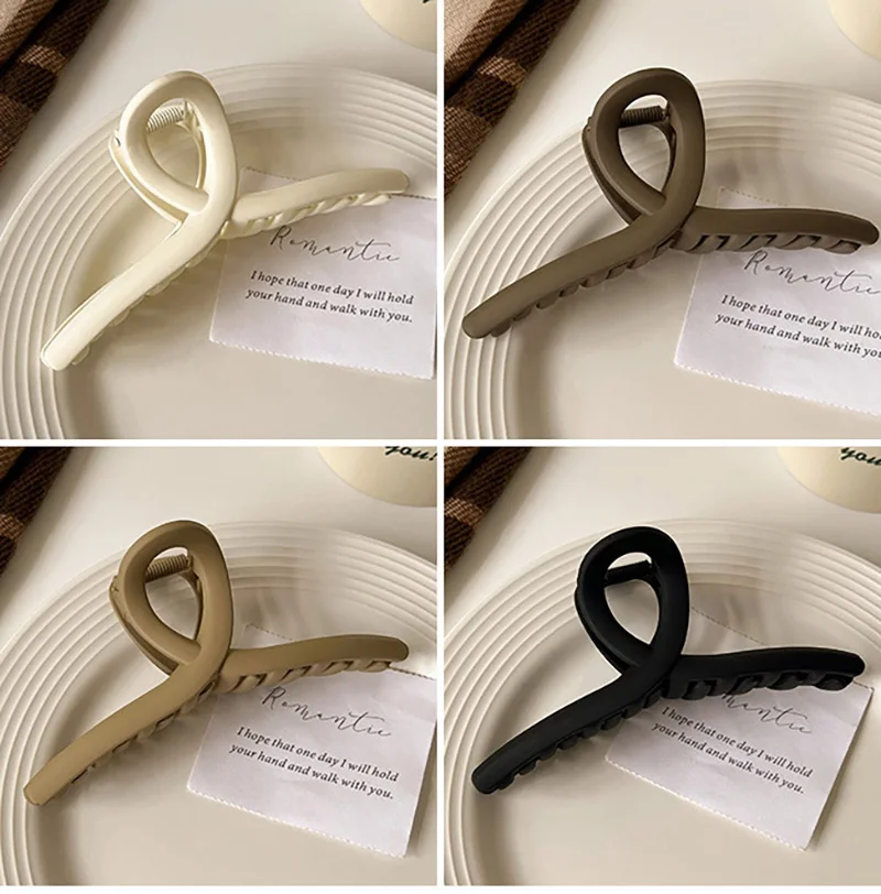Matte Cross Hair Clip for Women Fashion Large Hairpin French Elegant Hairgrips Lady Hair Claw Clips Korea Girls Hair Accessories