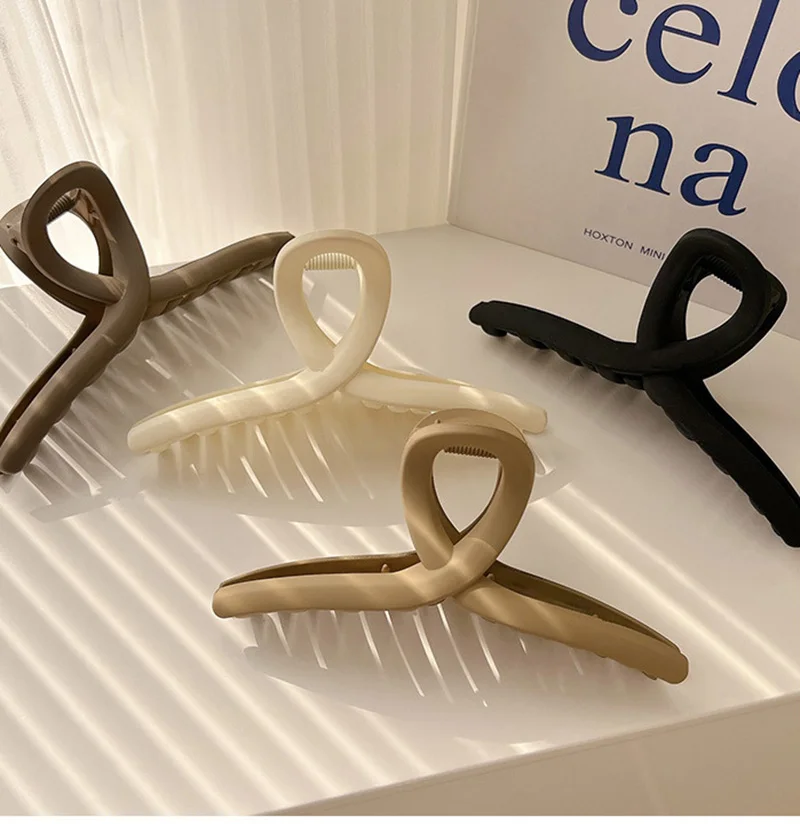 Matte Cross Hair Clip for Women Fashion Large Hairpin French Elegant Hairgrips Lady Hair Claw Clips Korea Girls Hair Accessories