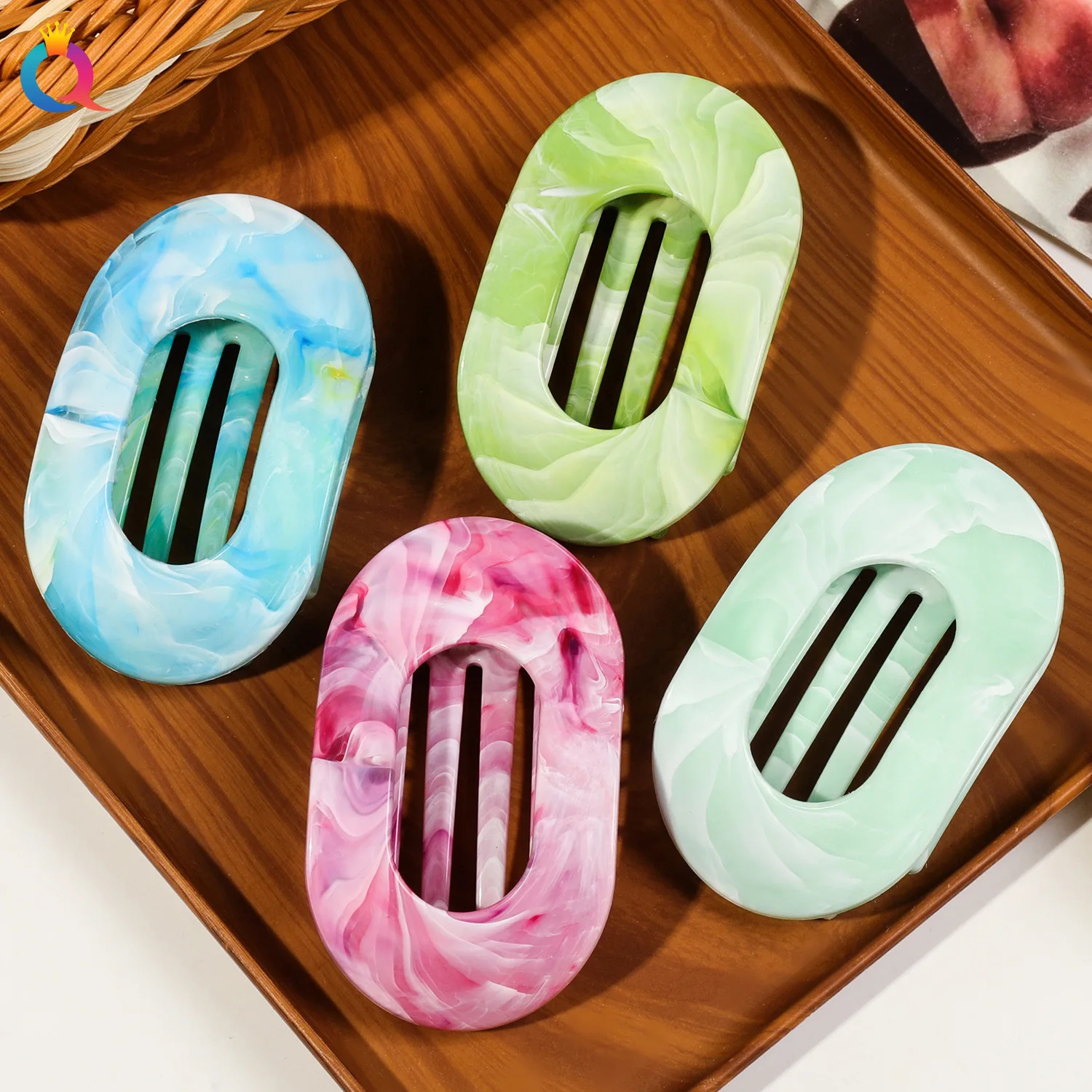 Fashion Oval Hair Claw Clips Women Elegant Marbling Acrylic Flat Circular Hair Grips Premium Colorful Updo Hair Pins Barrettes