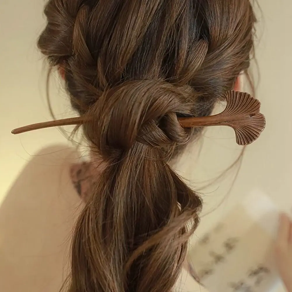 Exquisite Wood Wooden Hair Stick Cat Animals Chinese Style Hairpin Rabbit Hair Sticks for Buns Hanfu Headwear Cheongsam
