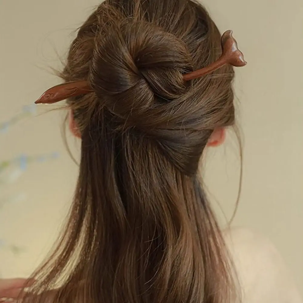 Exquisite Wood Wooden Hair Stick Cat Animals Chinese Style Hairpin Rabbit Hair Sticks for Buns Hanfu Headwear Cheongsam