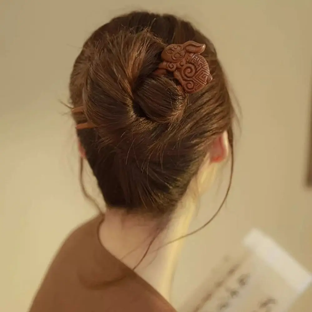 Exquisite Wood Wooden Hair Stick Cat Animals Chinese Style Hairpin Rabbit Hair Sticks for Buns Hanfu Headwear Cheongsam
