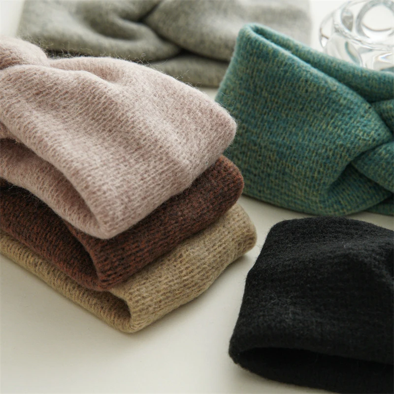 Hot Sale! Women Girls Solid Color Hair Bands Wool Knitted Headbands Cross Turban Bandage Ear Warmer Hairbands Hair Accessories