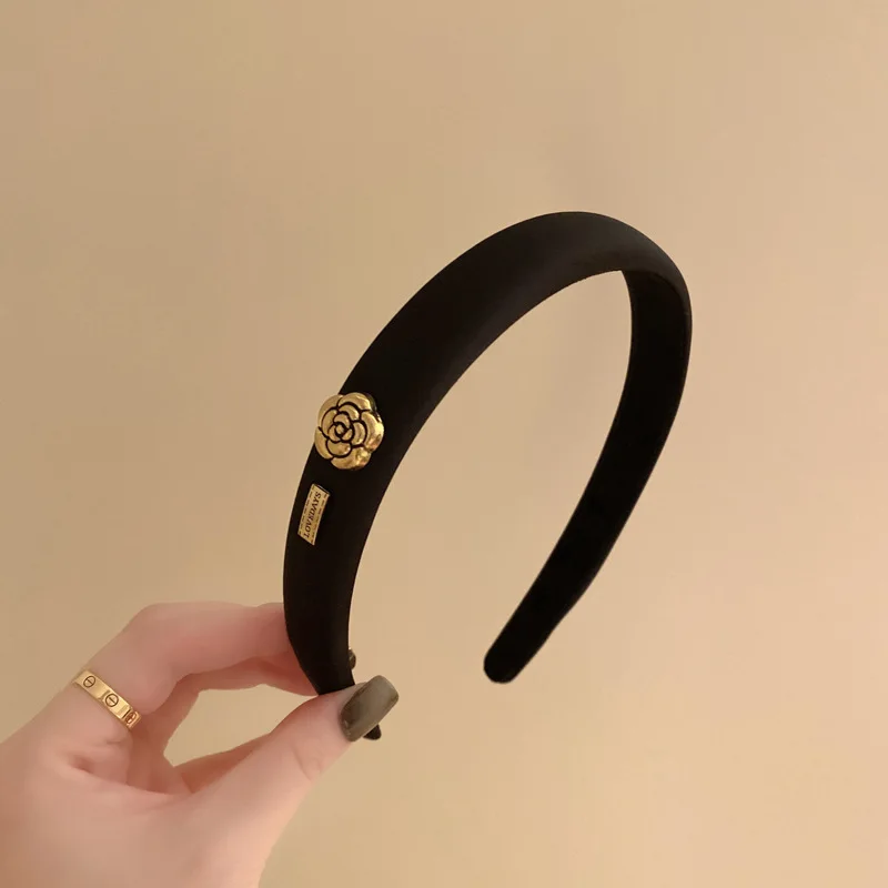 New Small Fragrant Wind Camellia Headband for Women Elegant Fashion Girl Retro Sponge Hair Band