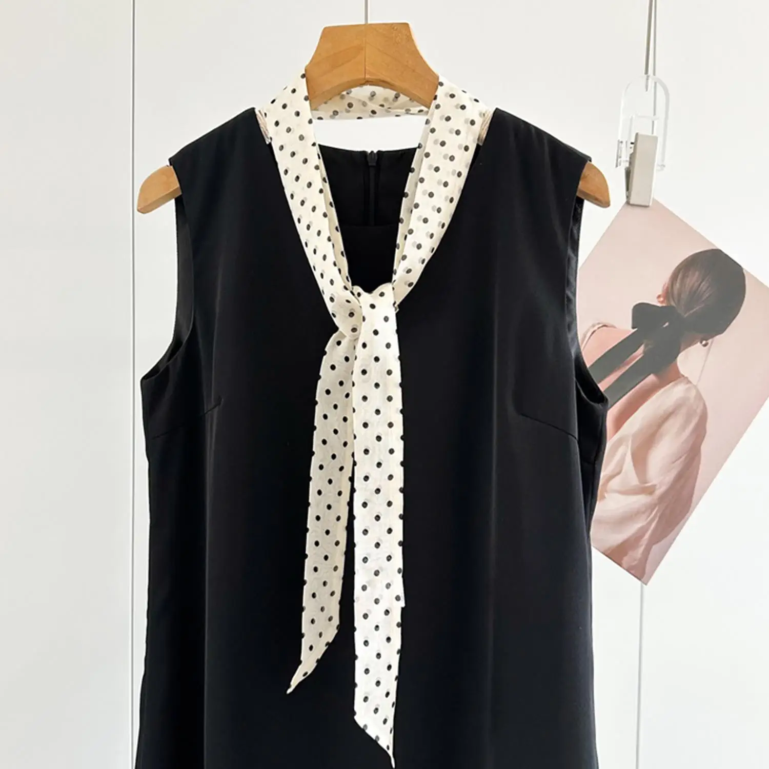 Retro Narrow LongThin Scarf Polka Dots Women Tie Multifunction Hairs Band Bags Handle Decoration Scarfs Fashion Accessories