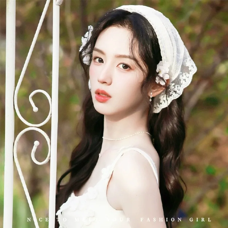 2025 Lace Headband Scarf for Women French Style Triangle Bandana with Integrated Headwrap Pastoral Chic Hair Accessory
