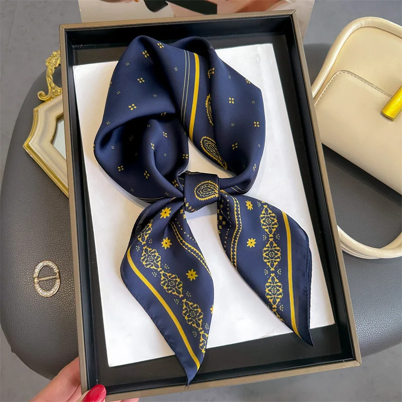 2025 70cm Silk Square Satin Scarf Women Paisley Print Neck Tie Summer Hair Wrist Bandana Headkerchief Shawl Wrap Hijab Echarpe