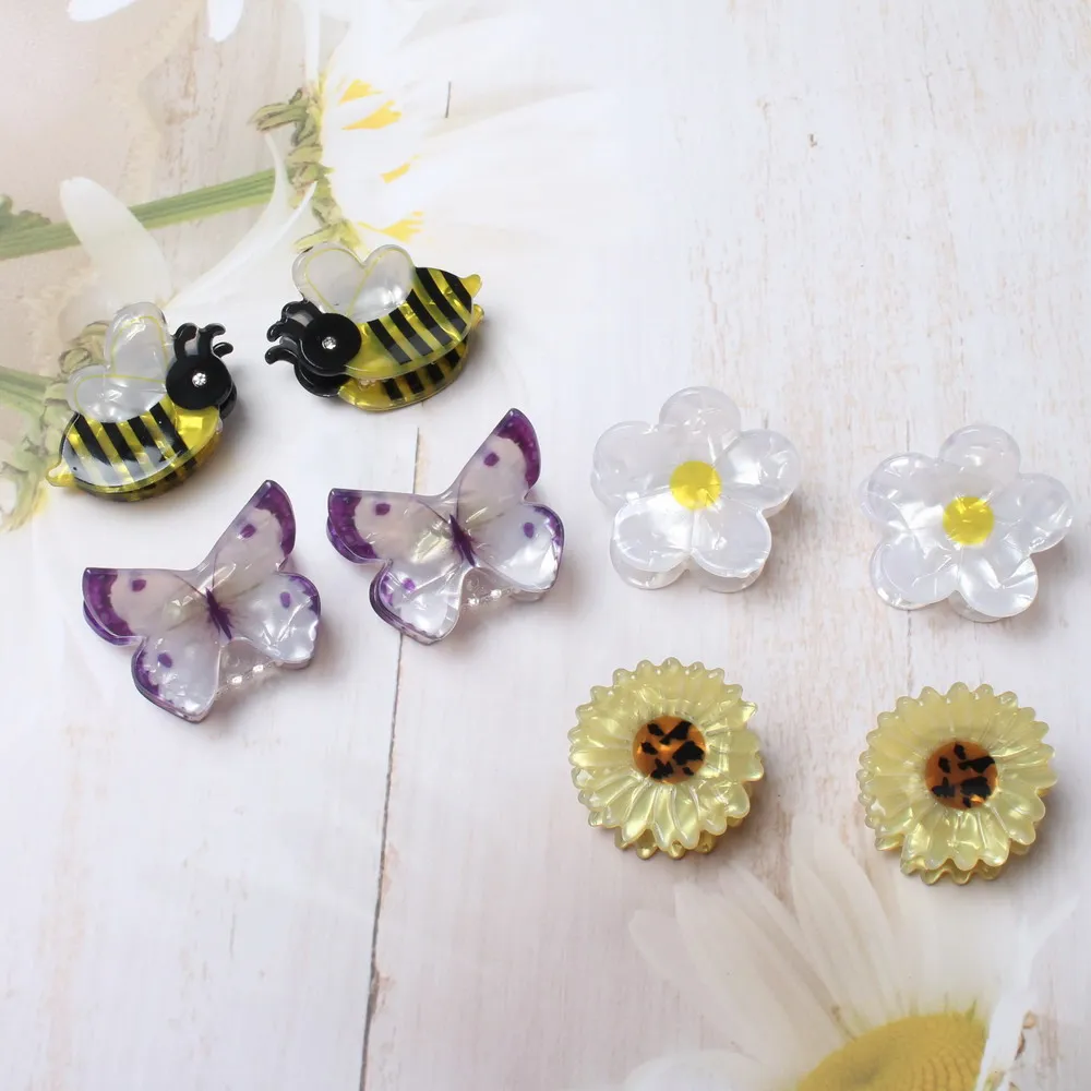 4pack Hair Clip Daisy Small Hair Claw for Women Girls Flower Butterfly Acrylic Fashion Crab for Hair Clamps Hair Accessories