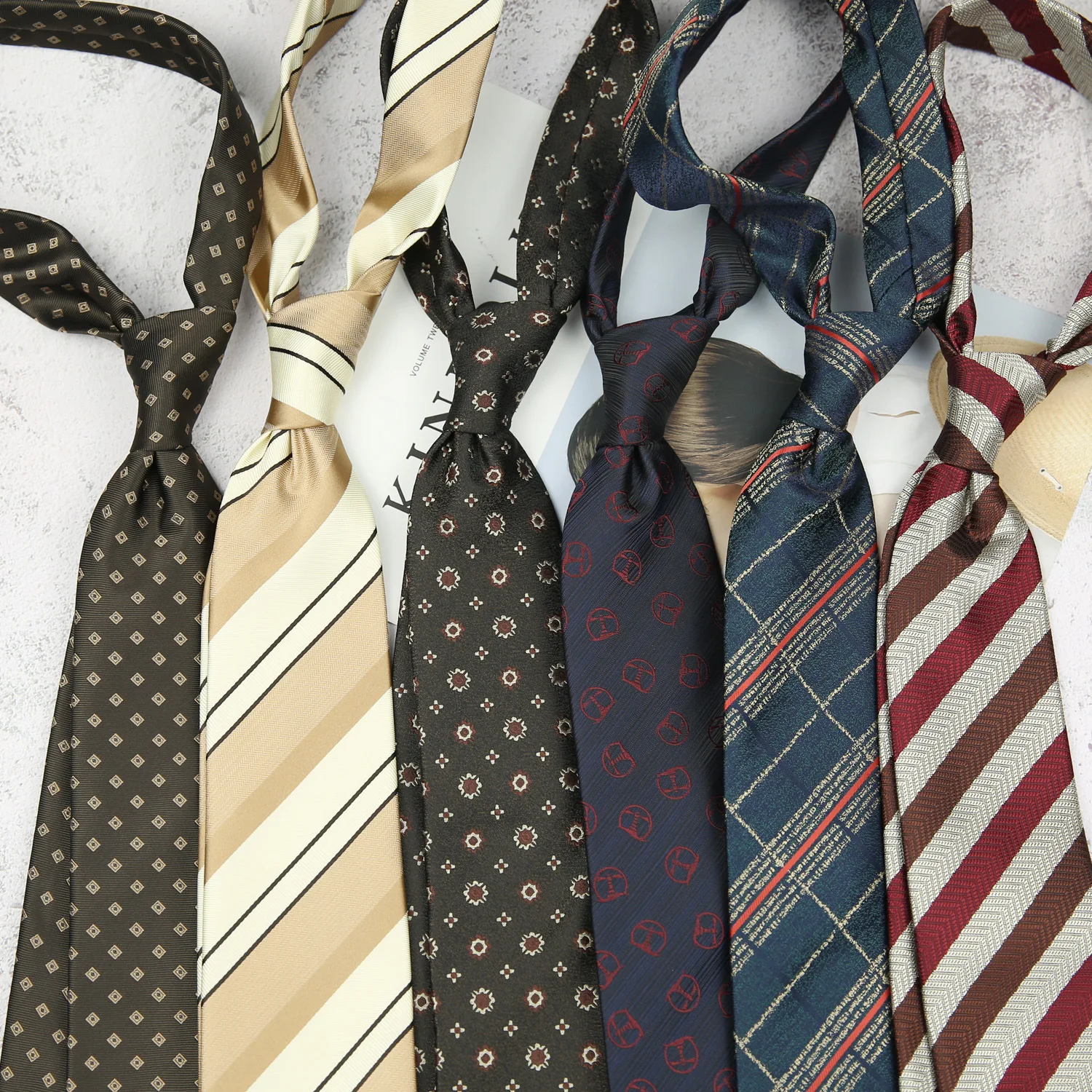 8cm Luxury Neck Tie for Men's Business Jacquard Necktie Corbata Vintage Accesorios Grooms Suits Formal Man Gifts Neck Ties