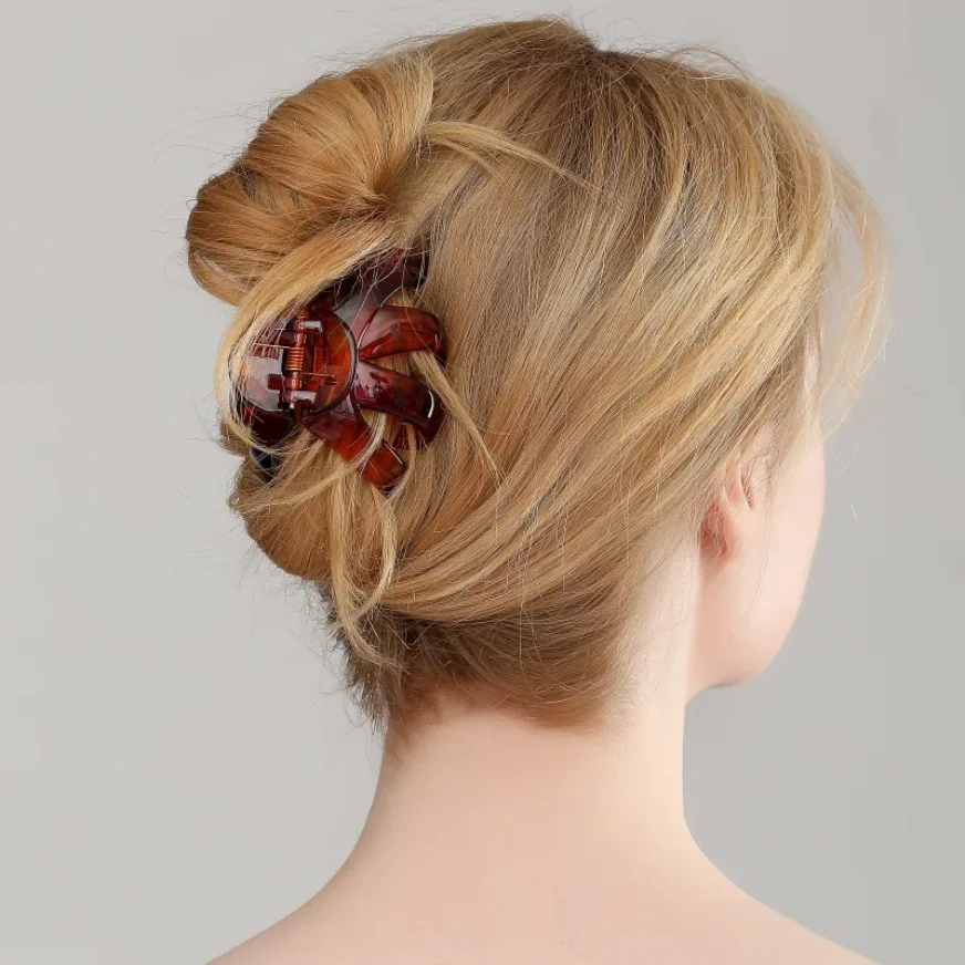 Large Hollow Out Hair Claw Clips Crab Clamps Women Girls Ponytail Big Acrylic Hair Barrettes Hairpin Hair Accessories Fashion