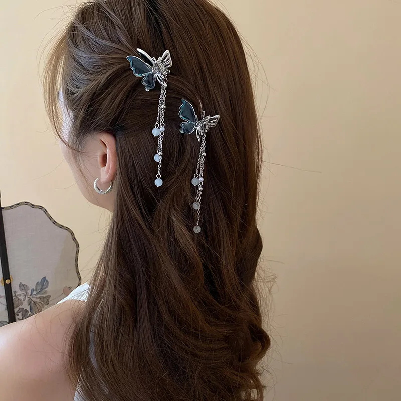 1/2 Pcs New Blue-silver Splicing Butterfly Imitation Pearl Fringe Small Crab Hair Clips for Women Princess Style Bang Shark Clip