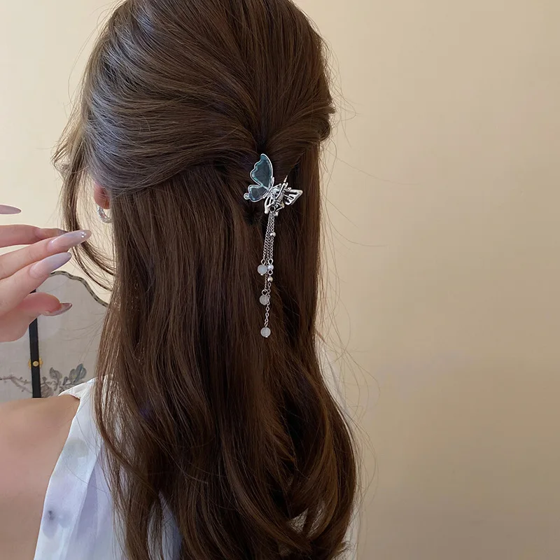 1/2 Pcs New Blue-silver Splicing Butterfly Imitation Pearl Fringe Small Crab Hair Clips for Women Princess Style Bang Shark Clip