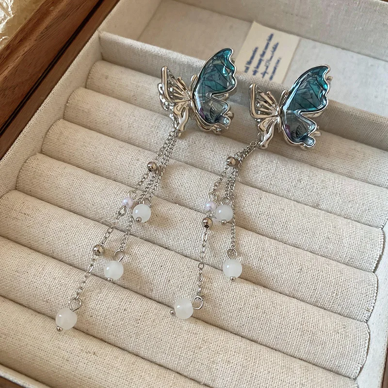 1/2 Pcs New Blue-silver Splicing Butterfly Imitation Pearl Fringe Small Crab Hair Clips for Women Princess Style Bang Shark Clip