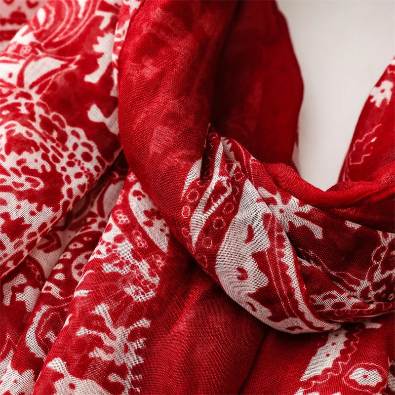 Luxury New Fashion Spot Print Ladies Women Scarf Female Cotton Linen Shawl Tassel Four Seasons Muslim Hijab Wrap Ventilate