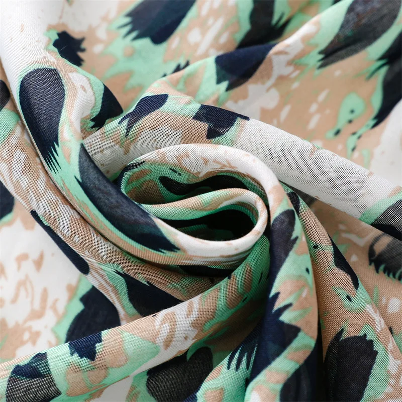 Luxury New Fashion Spot Print Ladies Women Scarf Female Cotton Linen Shawl Tassel Four Seasons Muslim Hijab Wrap Ventilate