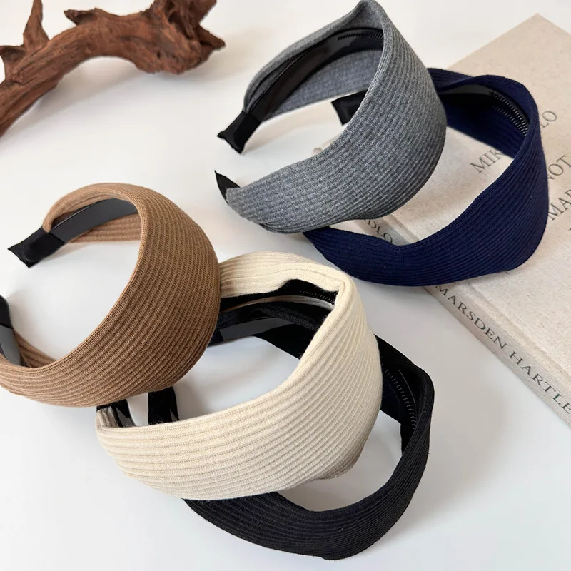 Retro Knitted Widened Headband for Women Elegant Simplicity All-Match Going Out Hairband Fashion Hair Accessories
